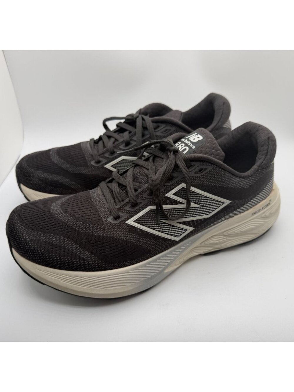 New Balance Fresh Foam X 880v15 Running Shoes Women Size 12 Black Grey Cushion